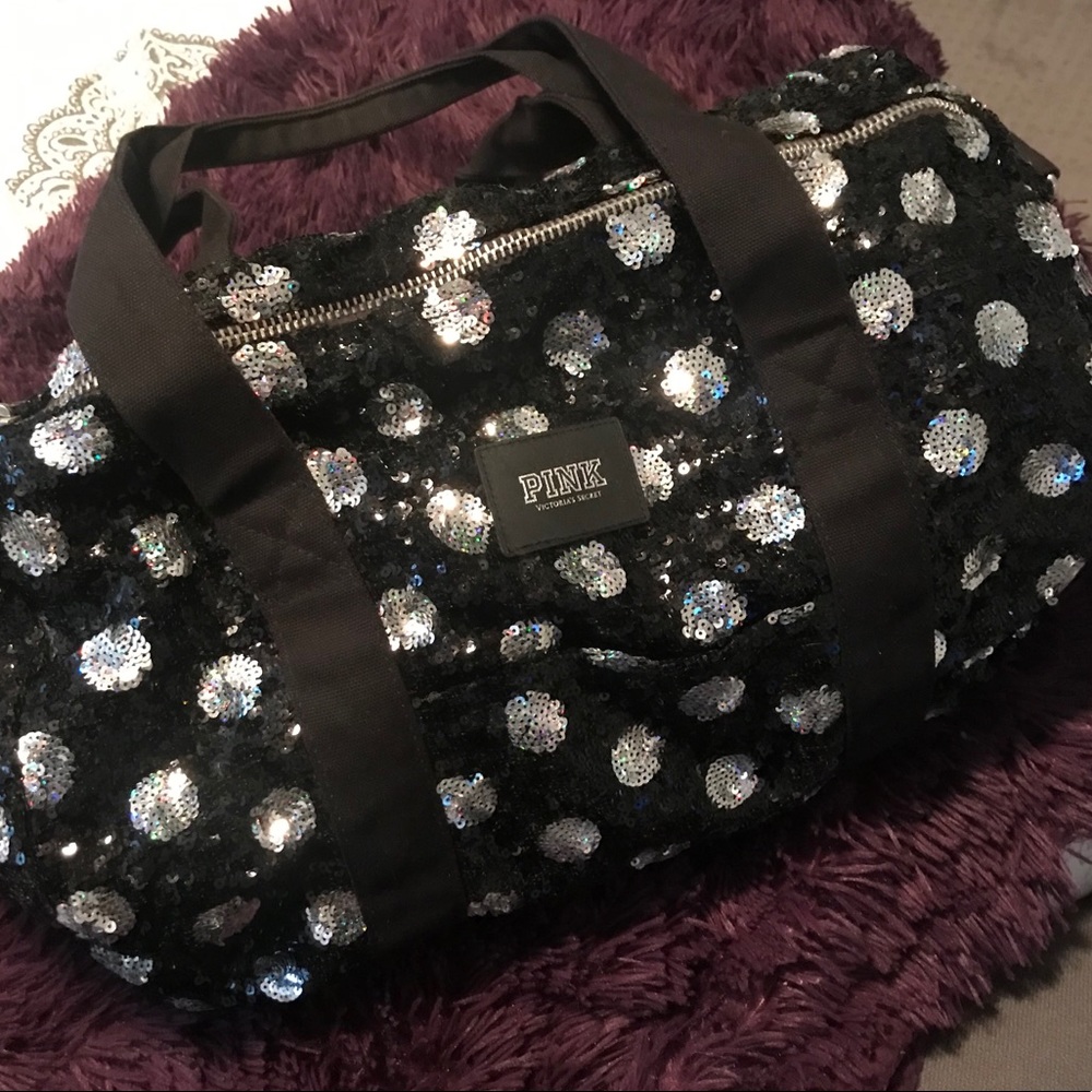 Victoria’s Secret PINK weekender duffle back